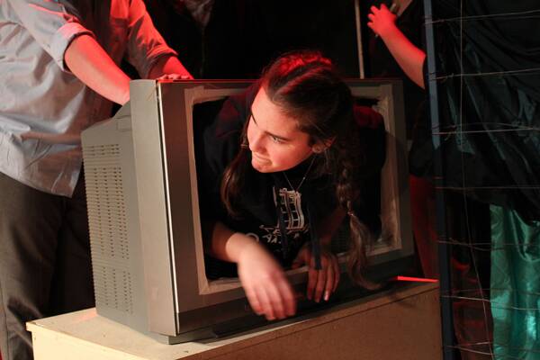  Caroline Ellis rehearsing as Dorothy for the St Paul’s College Wizard of Oz production.