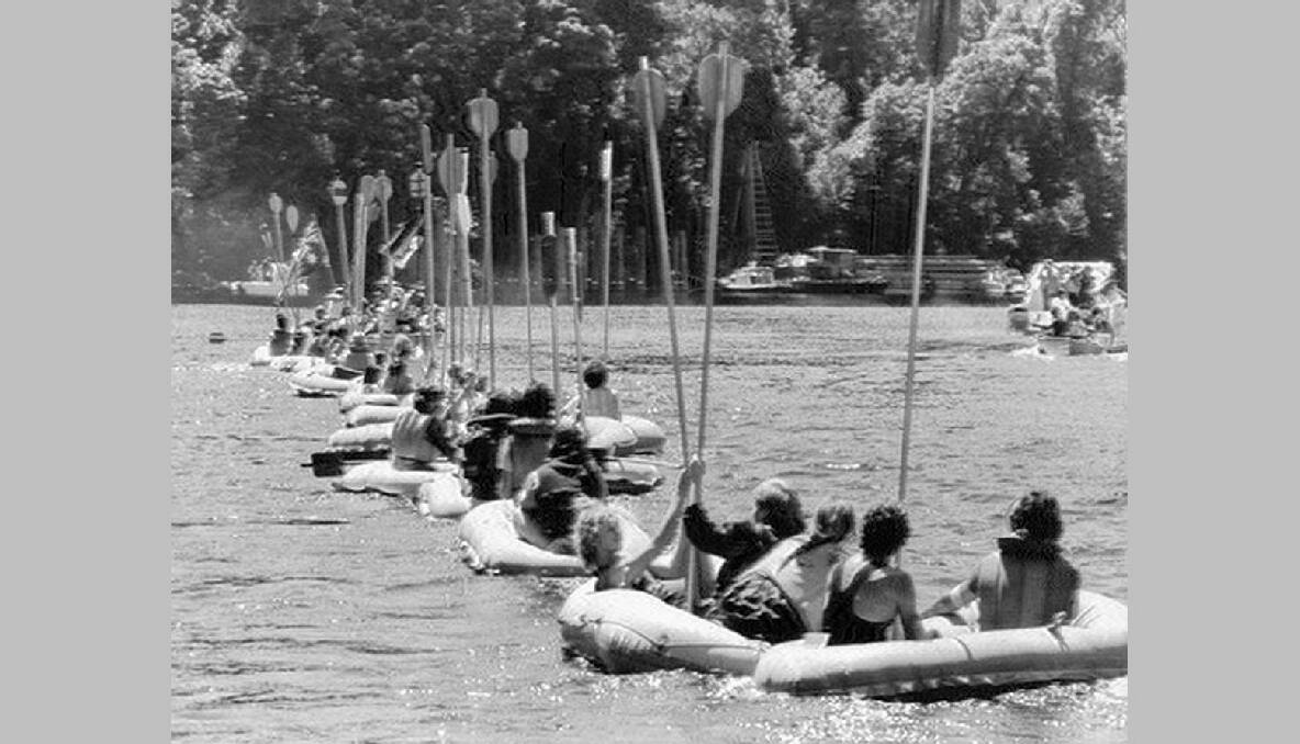 Demonstrators line up their rubber rafts across the Gordon River near the proposed Franklin River dam site in 1982. Photo: John Krutop
