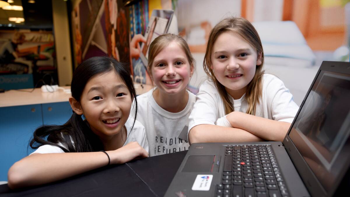 The 2016 Tech Girls are Superheroes primary school award winners from St Philip School, Northbridge: Claire Lau, Sophia Gianotti, and Angelicia Talevi. Photo: Steven Siewert