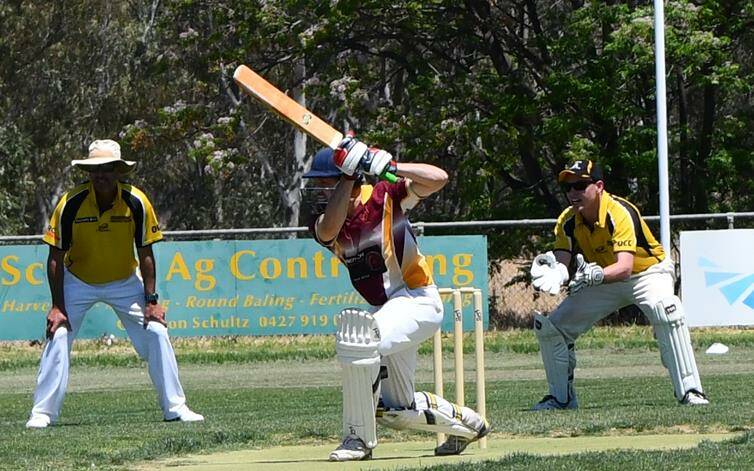 Down to the wire for Holbrook win