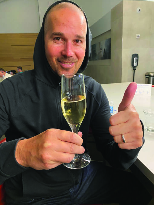 Craig Tansley enjoying some bubbles transiting in LAX. Craig Tansley enjoying some bubbles transiting in LAX.