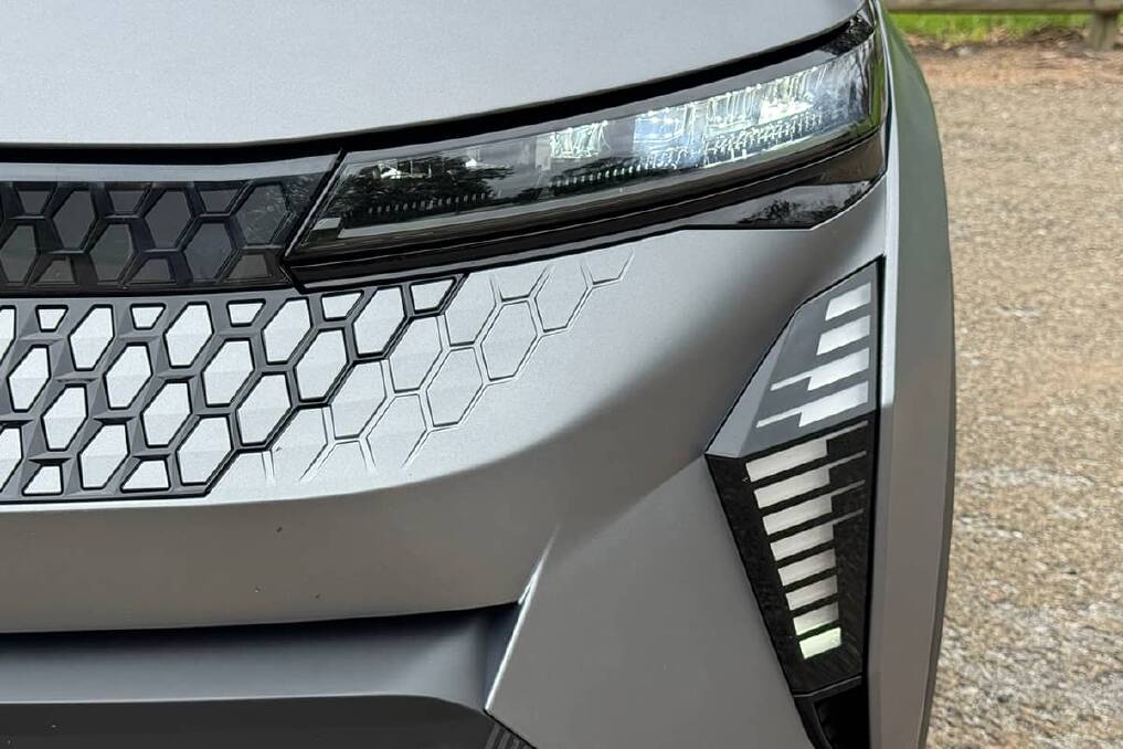 2026 Renault Scenic E-Tech Esprit Alpine. (image: James Cleary)