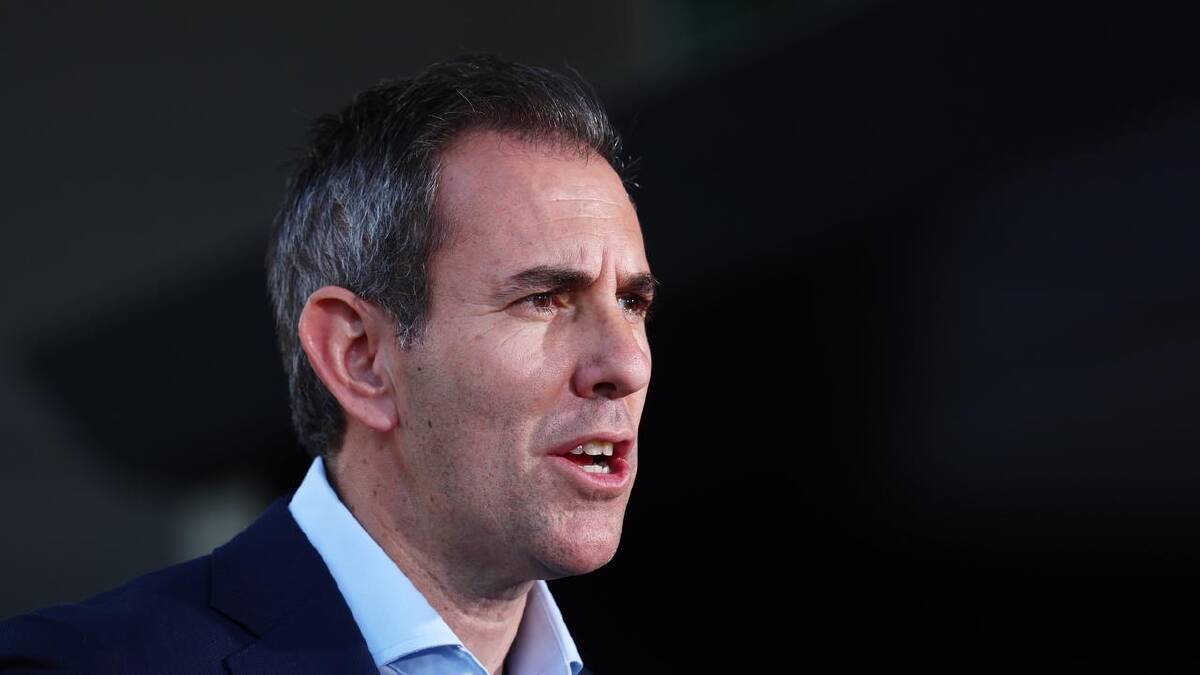 Treasurer Jim Chalmers says Australia can minimise the risks of AI but it will take work. (AAP PHOTOS)