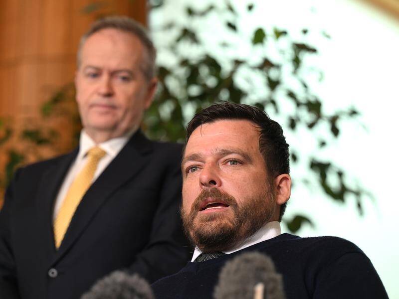 Newly appointed NDIA chair Kurt Fearnley and Minister for Government Services Bill Shorten. (Mick Tsikas/AAP PHOTOS)