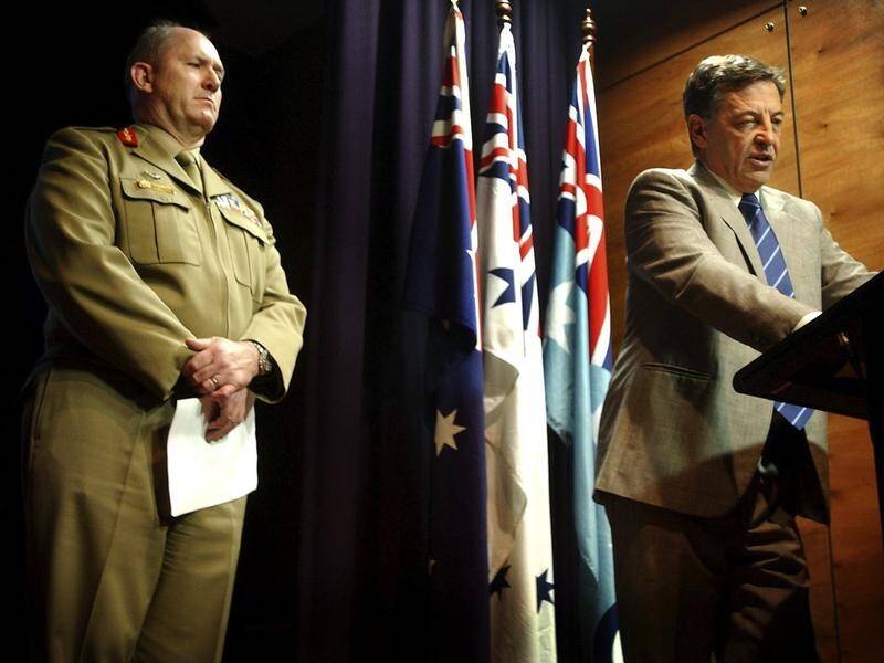 Former defence minister Robert Hill insists federal cabinet was right to support the Iraq war. (Vikky Wilkes/AAP PHOTOS)