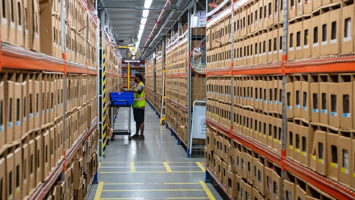 AI bots could be given permission to go Christmas shopping on behalf of consumers. (Jennifer Dudley-Nicholson/AAP PHOTOS)