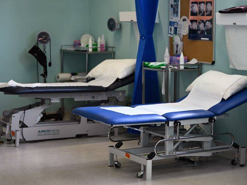More than 1000 patients are overstaying in hospital because they can't move on to other services. Photo: Joel Carrett/AAP PHOTOS More than 1000 patients are overstaying in hospital because they can't move on to other services. Photo: Joel Carrett/AAP PHOTOS