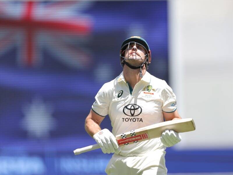 Mitch Marsh fell agonisingly short of a hometown century, dismissed for 90 against Pakistan. (Richard Wainwright/AAP PHOTOS)