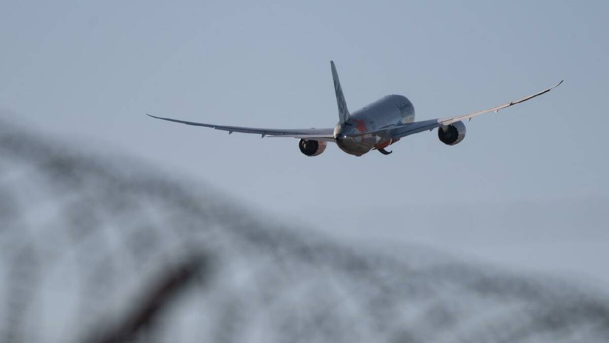 Australia has a number of advantages for producing sustainable aviation fuel, an expert says. (James Gourley/AAP PHOTOS) Australia has a number of advantages for producing sustainable aviation fuel, an expert says. (James Gourley/AAP PHOTOS)