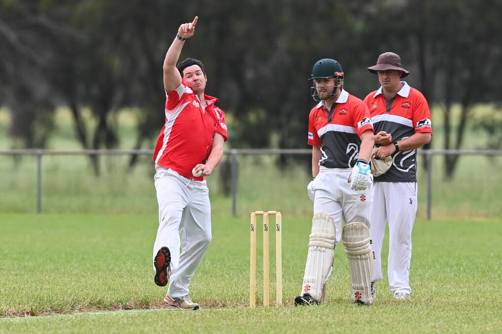 Henty's Chris Manns picked up a wicket for the Swampies before rain washed out the clash against Brock-Burrum. Picture: MARK JESSER